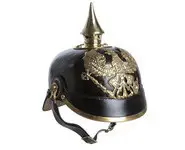 Casque à pointe WW1