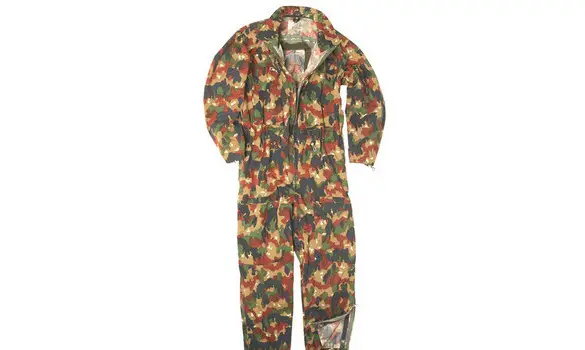 Combinaison Suisse char